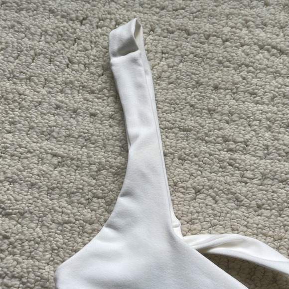 Free People White Sleeveless Tie Back Bodysuit Size Medium - Picture 2 of 9